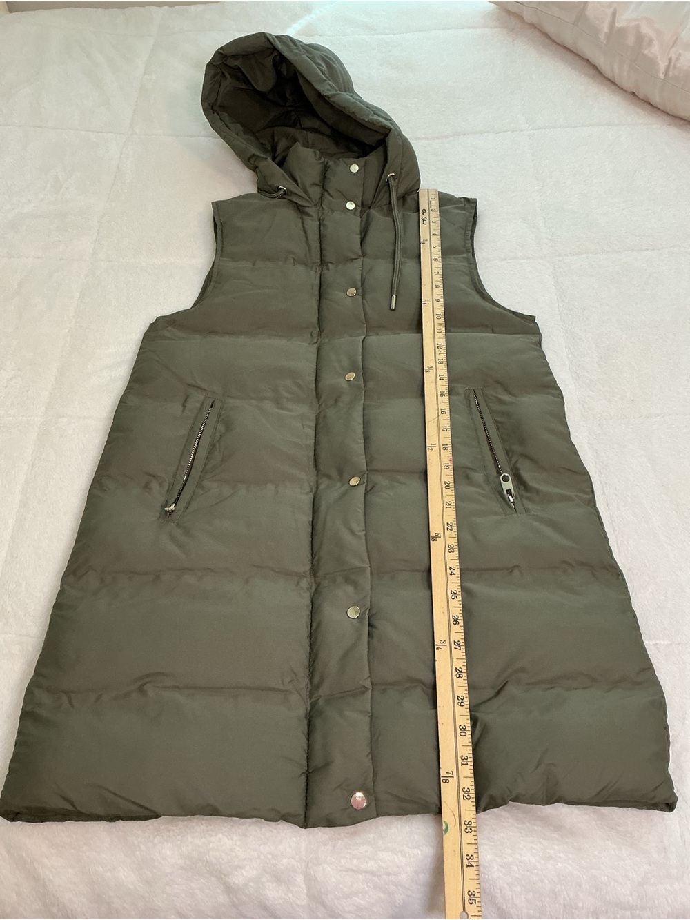 Long Quilted Puffer Vest - Olive Green - Picture 8 of 9